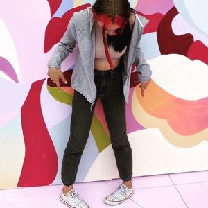 Meet your Posher, Caprice